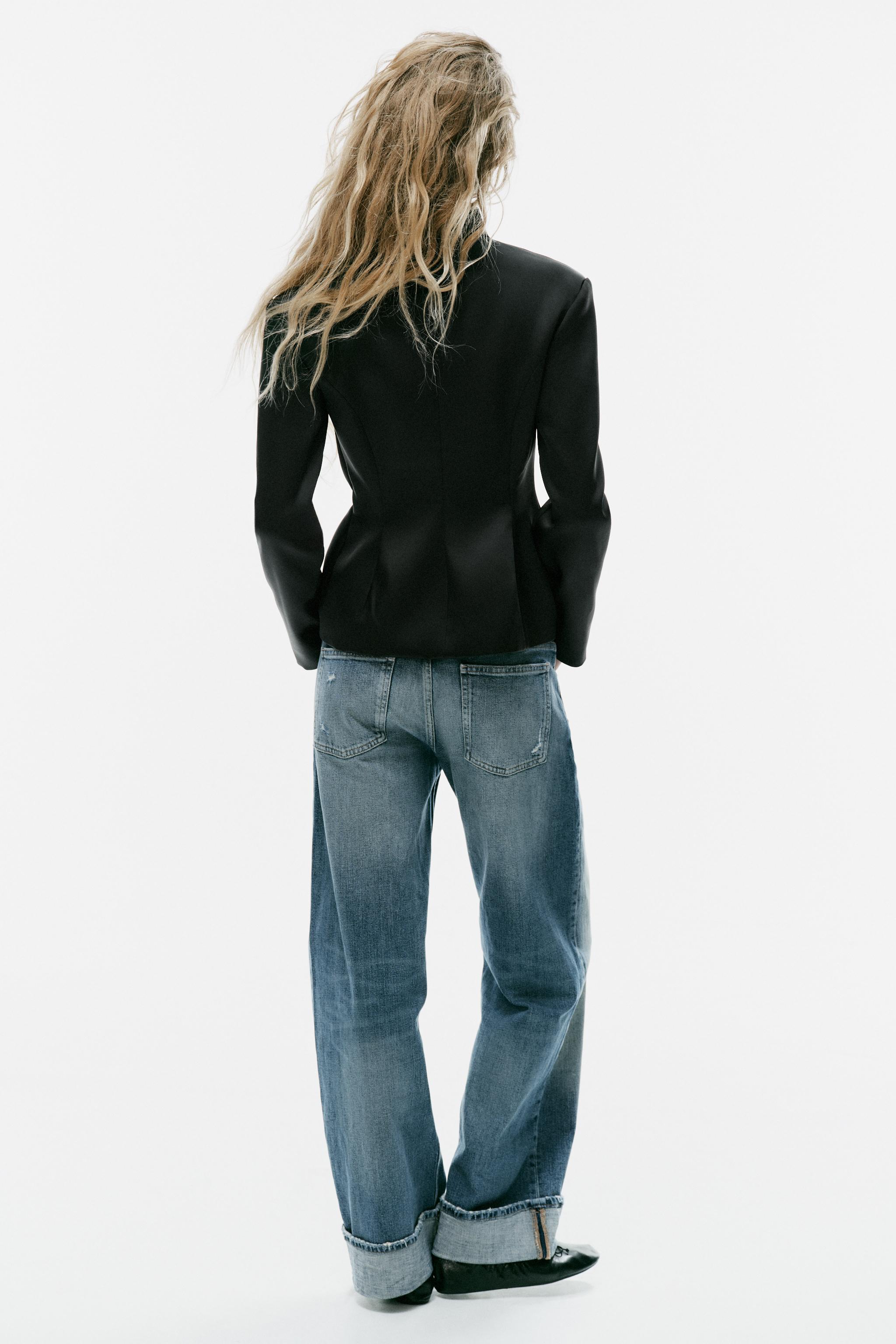 VESTE SATINÉE À BRANDEBOURGS