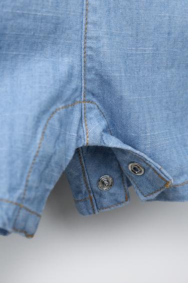 SALOPETTE COURTE EN DENIM - Bleu moyen de Zara - Image 3