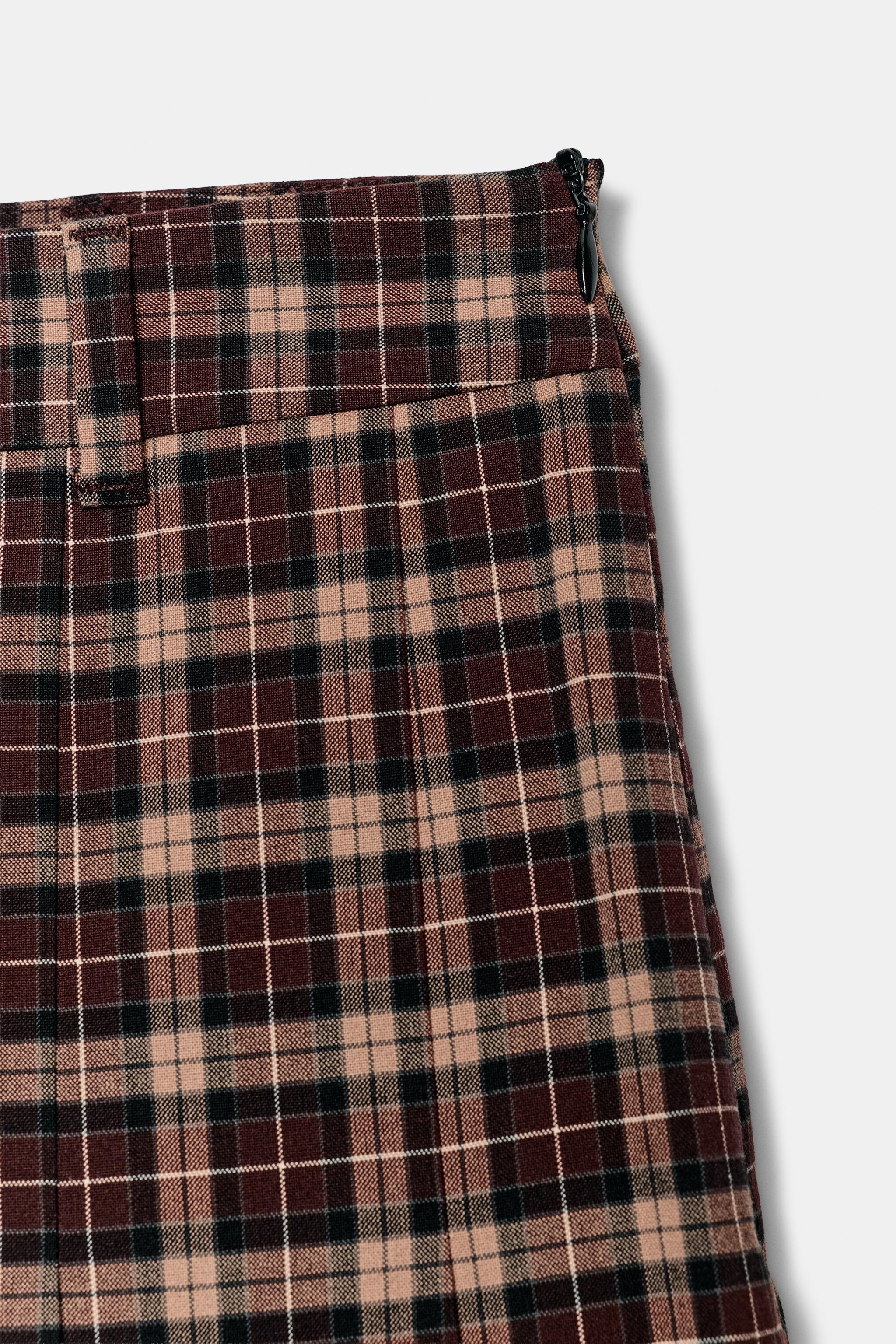 JUPE-PANTALON À PLIS PLATS ET CARREAUX