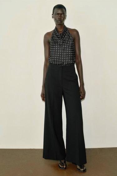 TOP HALTER VOLANTES LUNARES - Negro / Blanco de Zara
