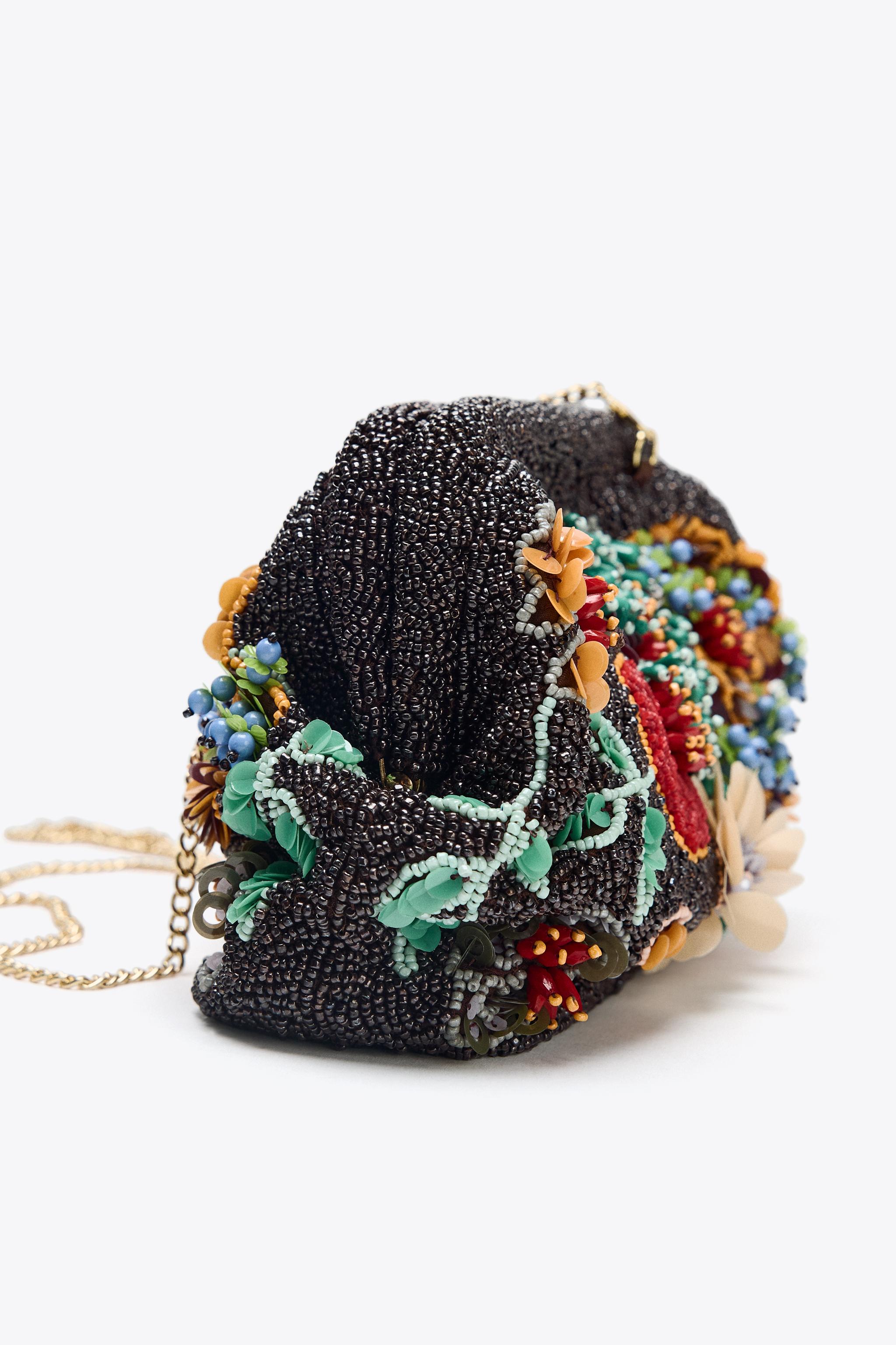 【ZARA】BEADED GRAB BAG 16651610202-e1.jpg?ts=