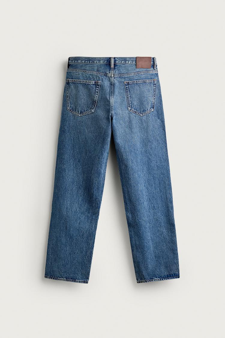 JEANS DE PIERNA RECTA 8