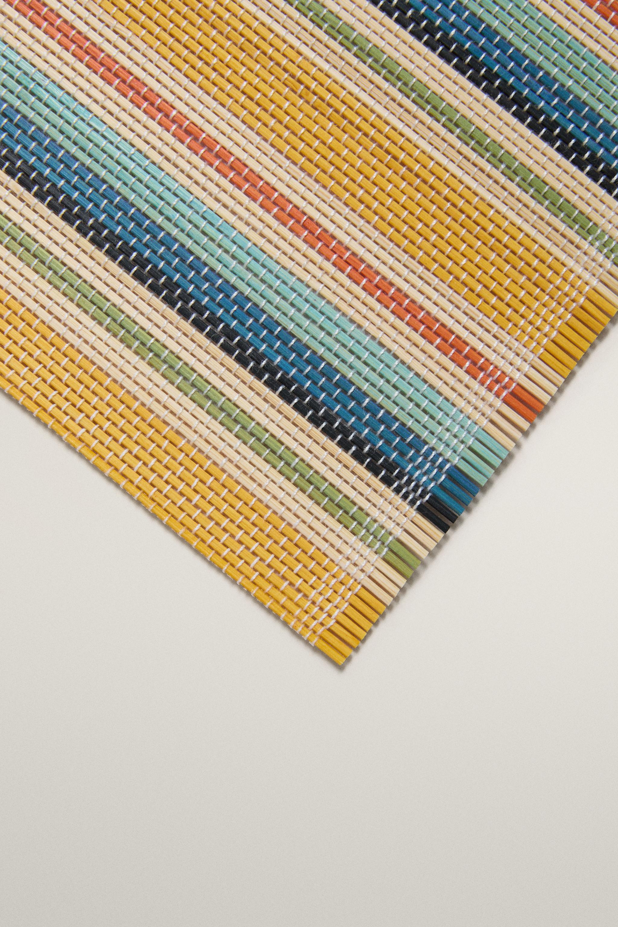 STRIPED BAMBOO PLACEMAT
