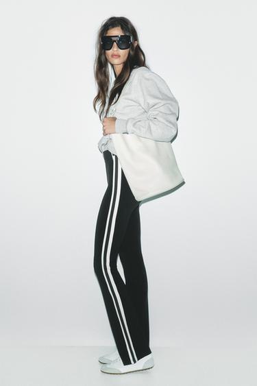 LEGGINGS FLARE FAIXA LATERAL - Preto da Zara