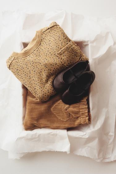 FLORAL SWEATSHIRT WITH LACE POCKET - Ochre by Zara
