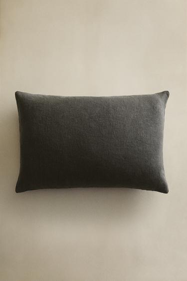 WASHED LINEN CUSHION COVER - Dark grey by Zara