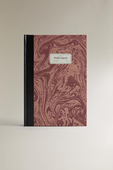 WEEKLY VIEW DIARY - Red by Zara