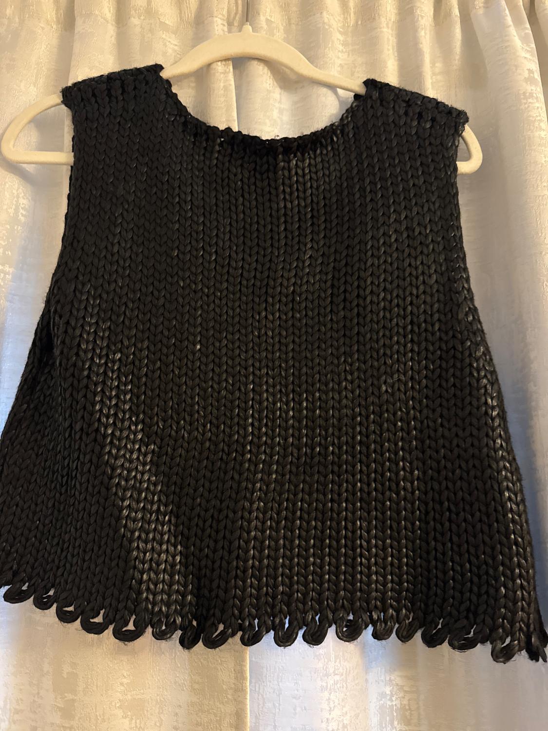 FOIL KNIT VEST - Image 2