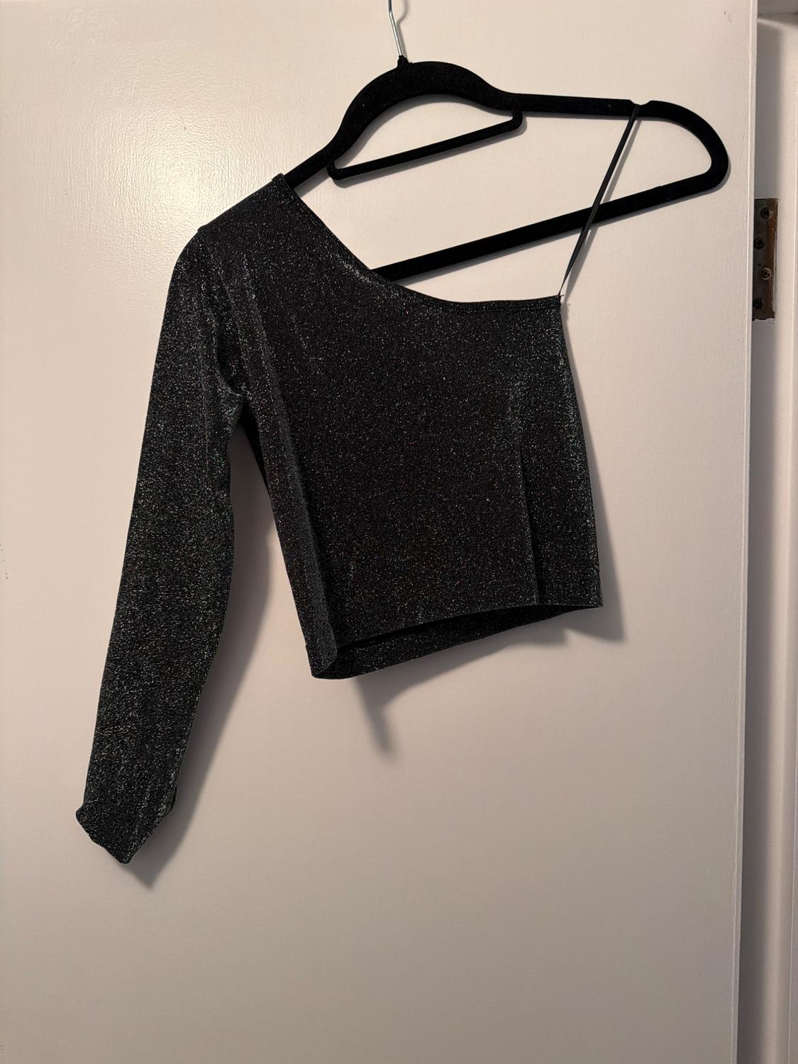 ASYMMETRIC METALLIC THREAD TOP - Image 2