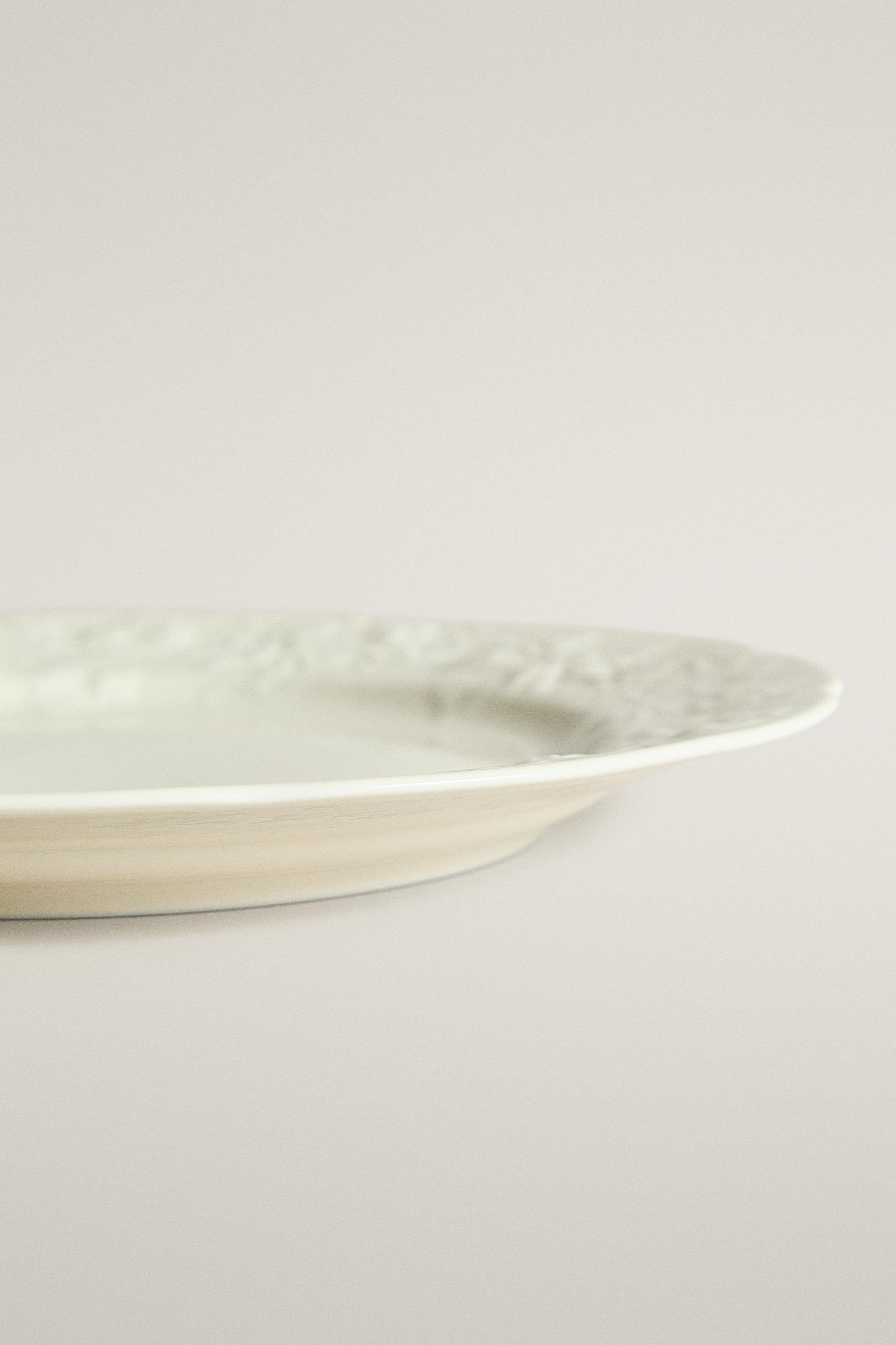 ASSIETTE PLATE PORCELAINE RAISINS