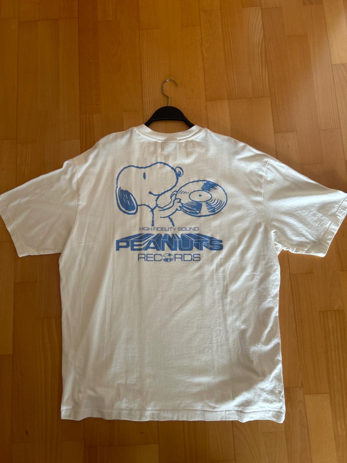 SNOOPY PEANUTS™ PRINT T-SHIRT. - Image 2