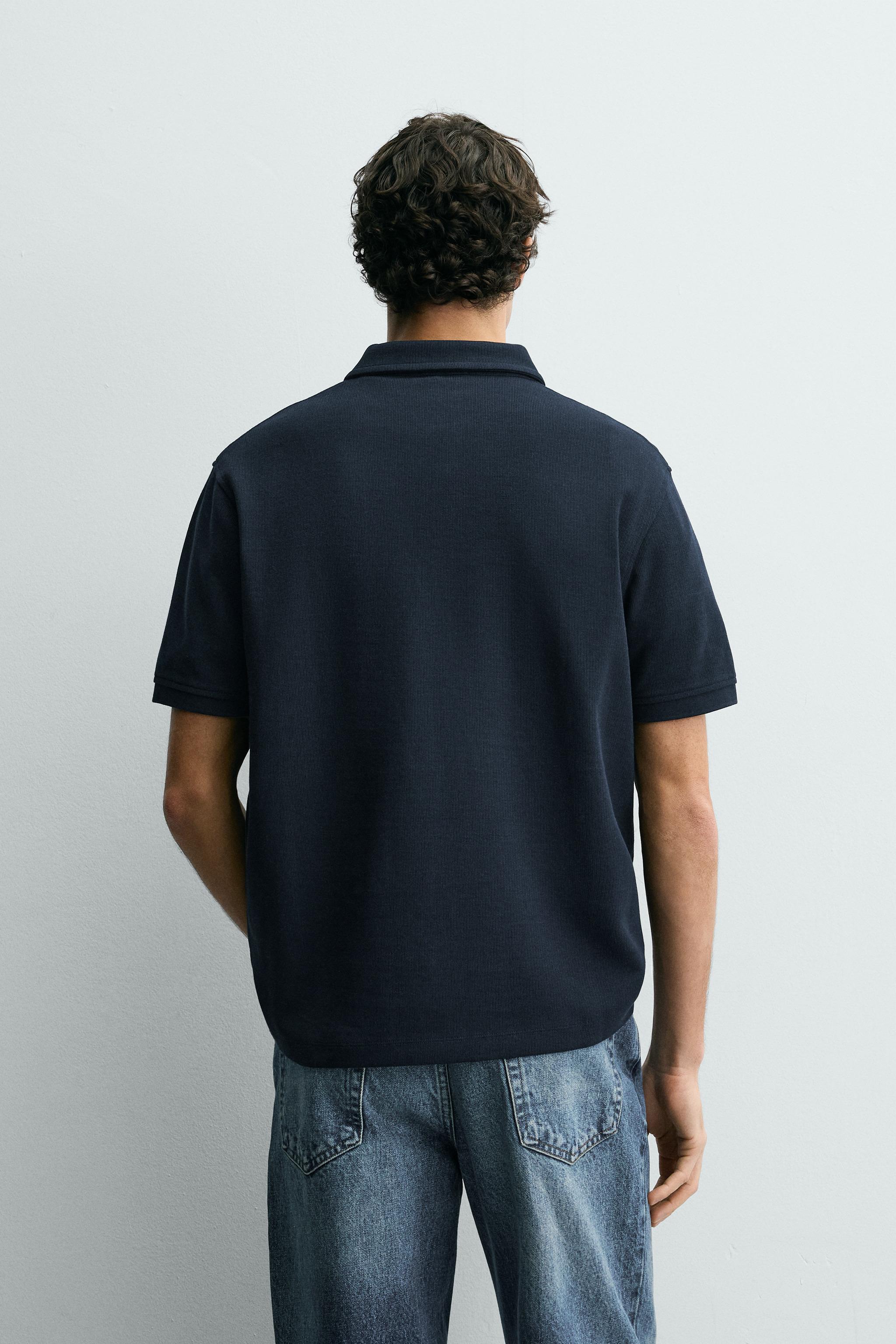 REGULAR FIT TEXTURED POLO