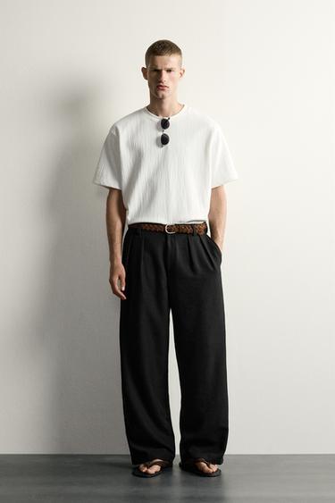 SAMARRETA RELAXED FIT AMB ESTRUCTURA - Blanc trencat de Zara - Imatge 0