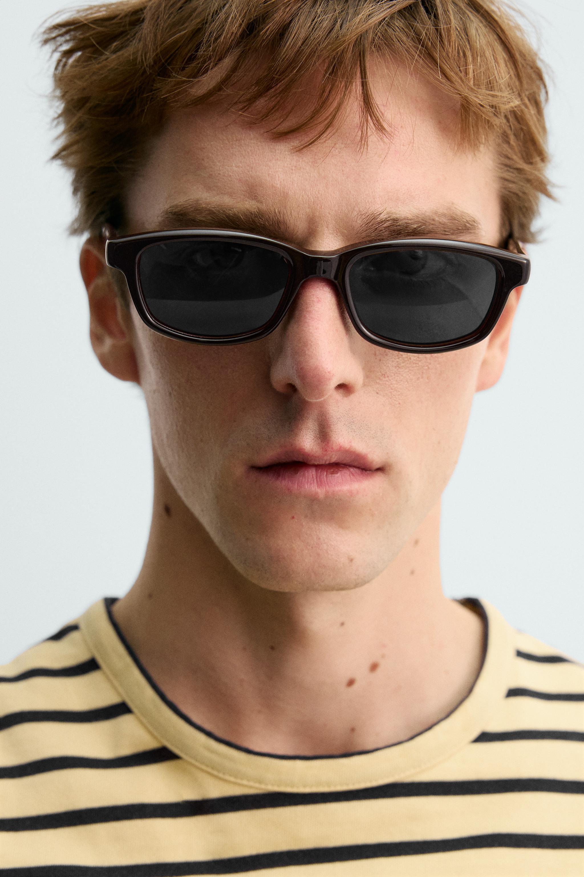 T-SHIRT JACQUARD RAYURES AARON LEVINE X ZARA