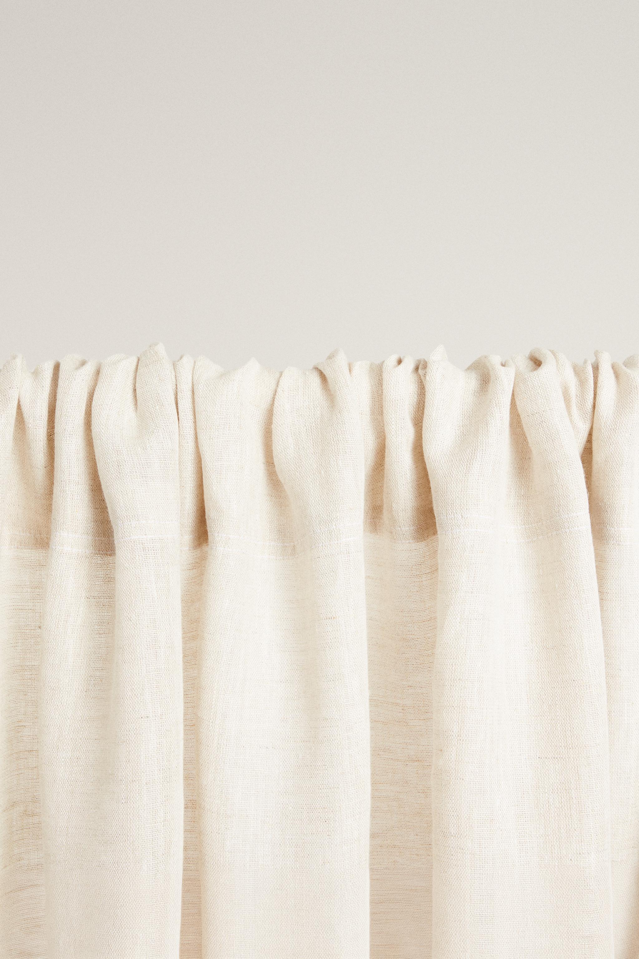 DOUBLE WIDTH LINEN CURTAIN WITH MEDIUM FILTRATION