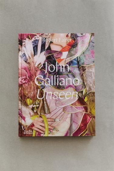 JOHN GALLIANO UNSEEN BOOK (ENGLISH) - Pink by Zara - Image 6