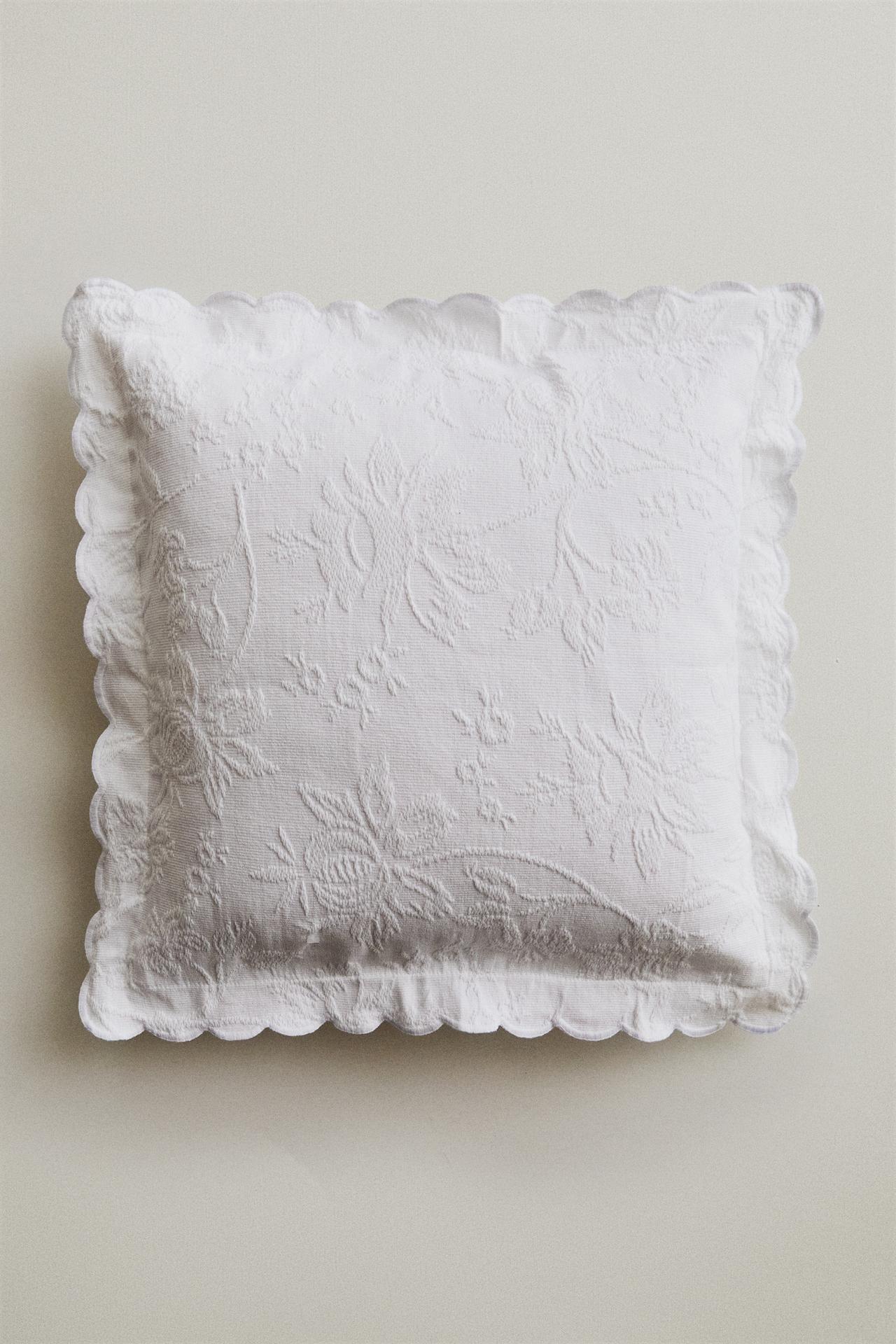 COTTON JACQUARD THROW PILLOW COVER — White