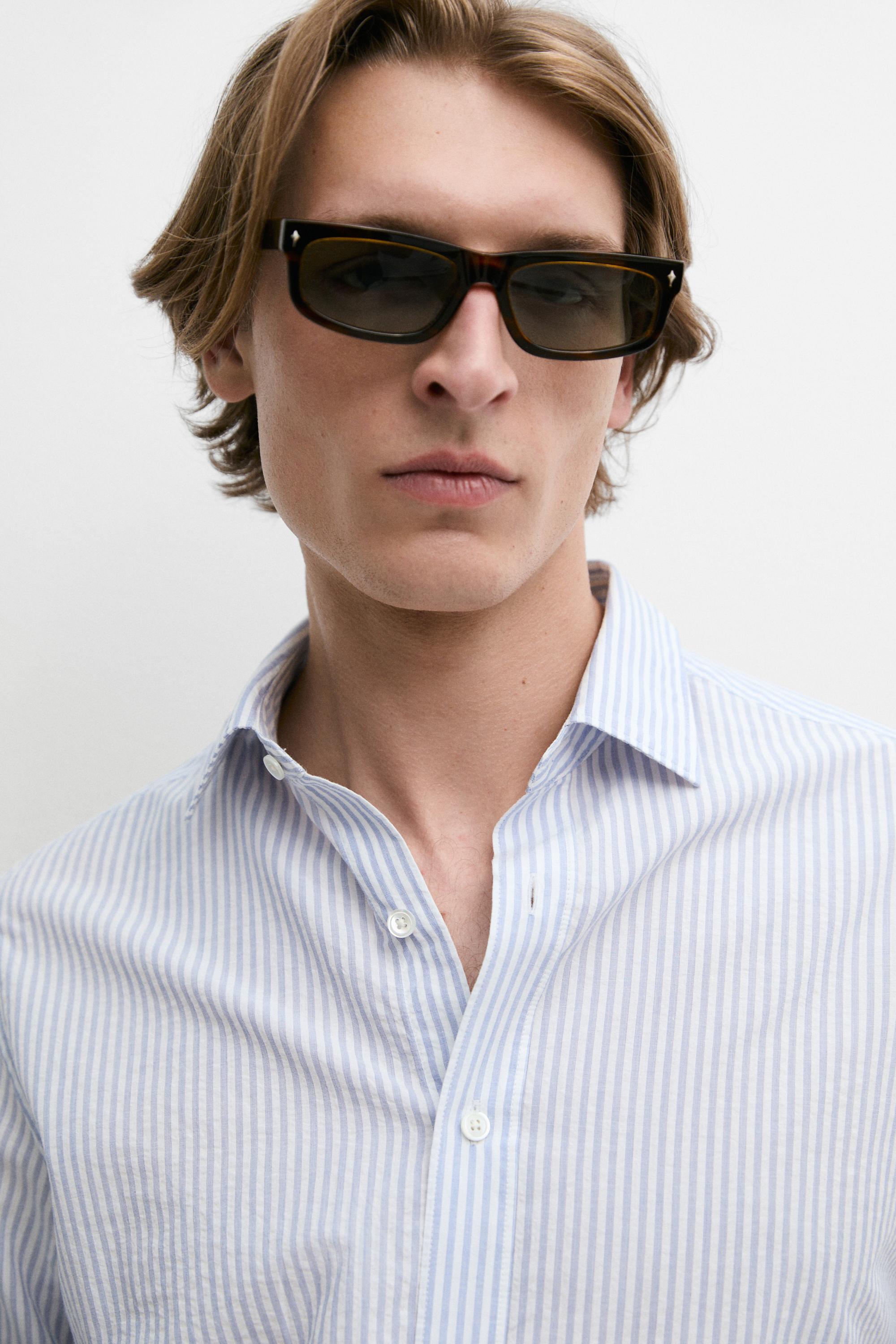 100% cotton regular fit striped shirt