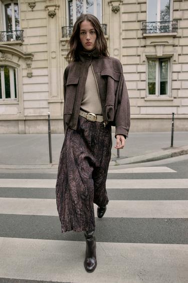 CHÂN VÁY MIDI HỌA TIẾT KÈM THẮT LƯNG - Màu tím cà sẫm từ Zara