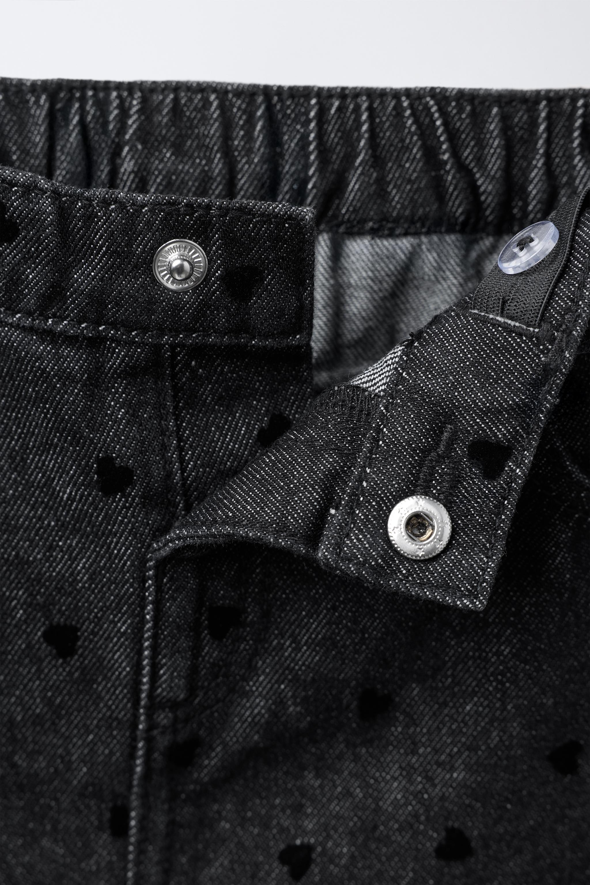 FLOCKED HEART DENIM SKIRT