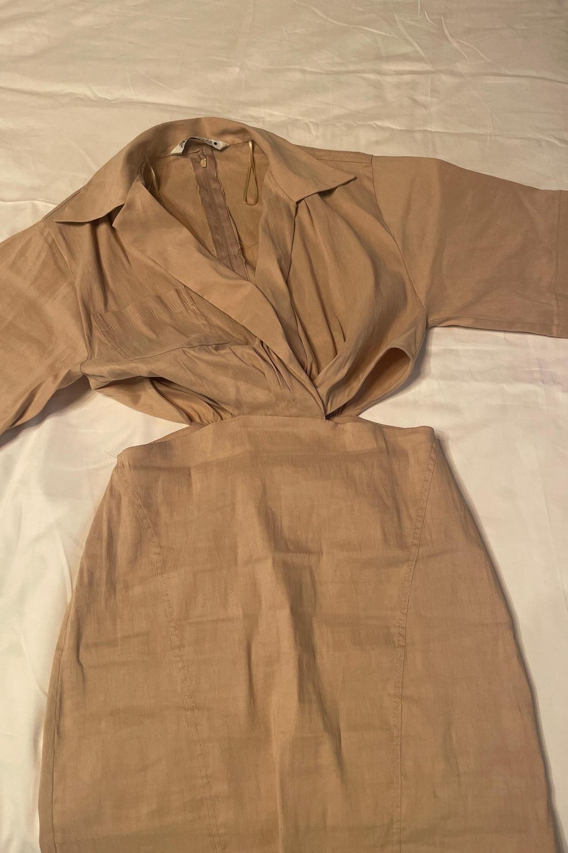 MINI DRESS WITH CUT-OUT DETAIL - Image 2