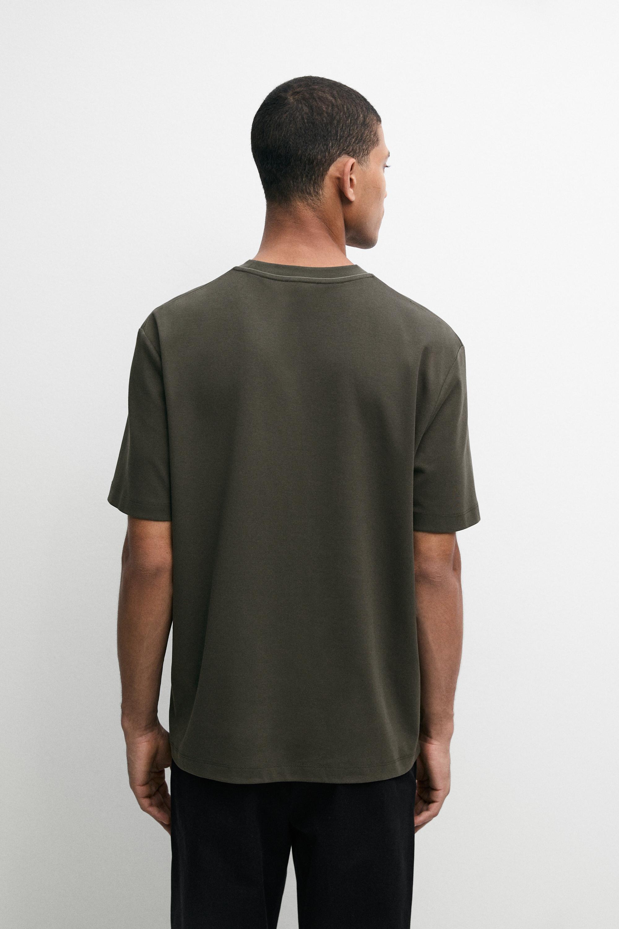 Contrast neck short sleeve T-shirt