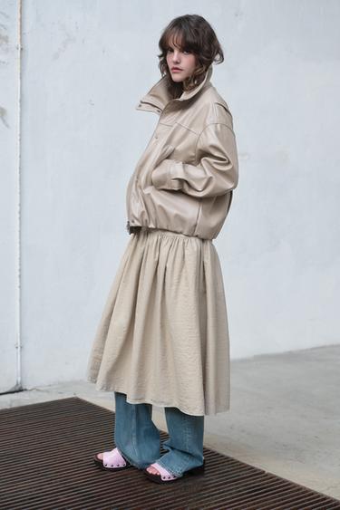 GIACCA FINTA PELLE CON PIEGHE - Pietra mélange di Zara