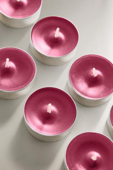 SET OF GINGERBREAD SCENTED TEALIGHTS (SET OF 8) - Red by Zara - Image 2