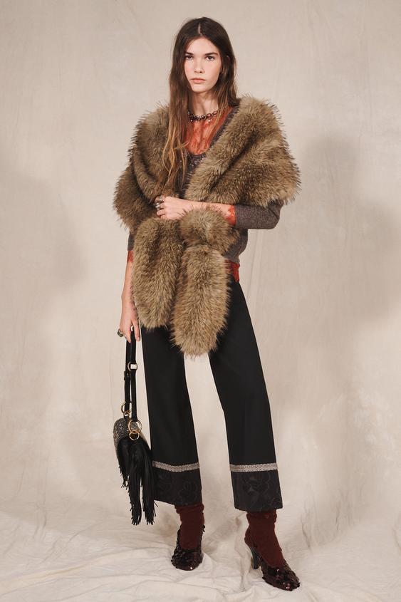 LIMITED EDITION FAUX FUR SCARF - Light brown by Zara - Image 0
