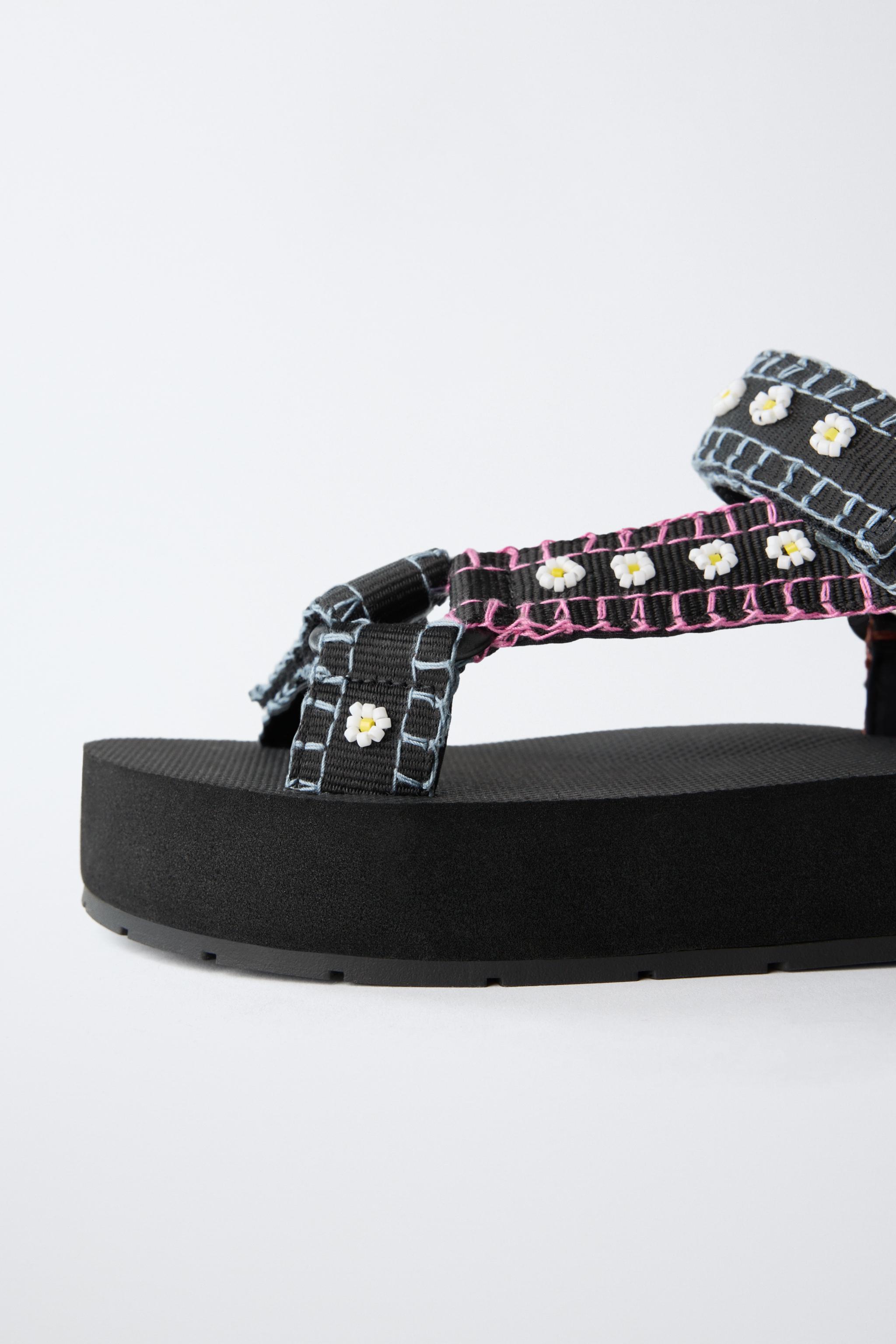 EMBROIDERED FLORAL SANDALS