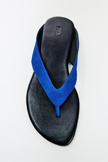 Zara LEATHER TOE LOOP SANDALS - Blue