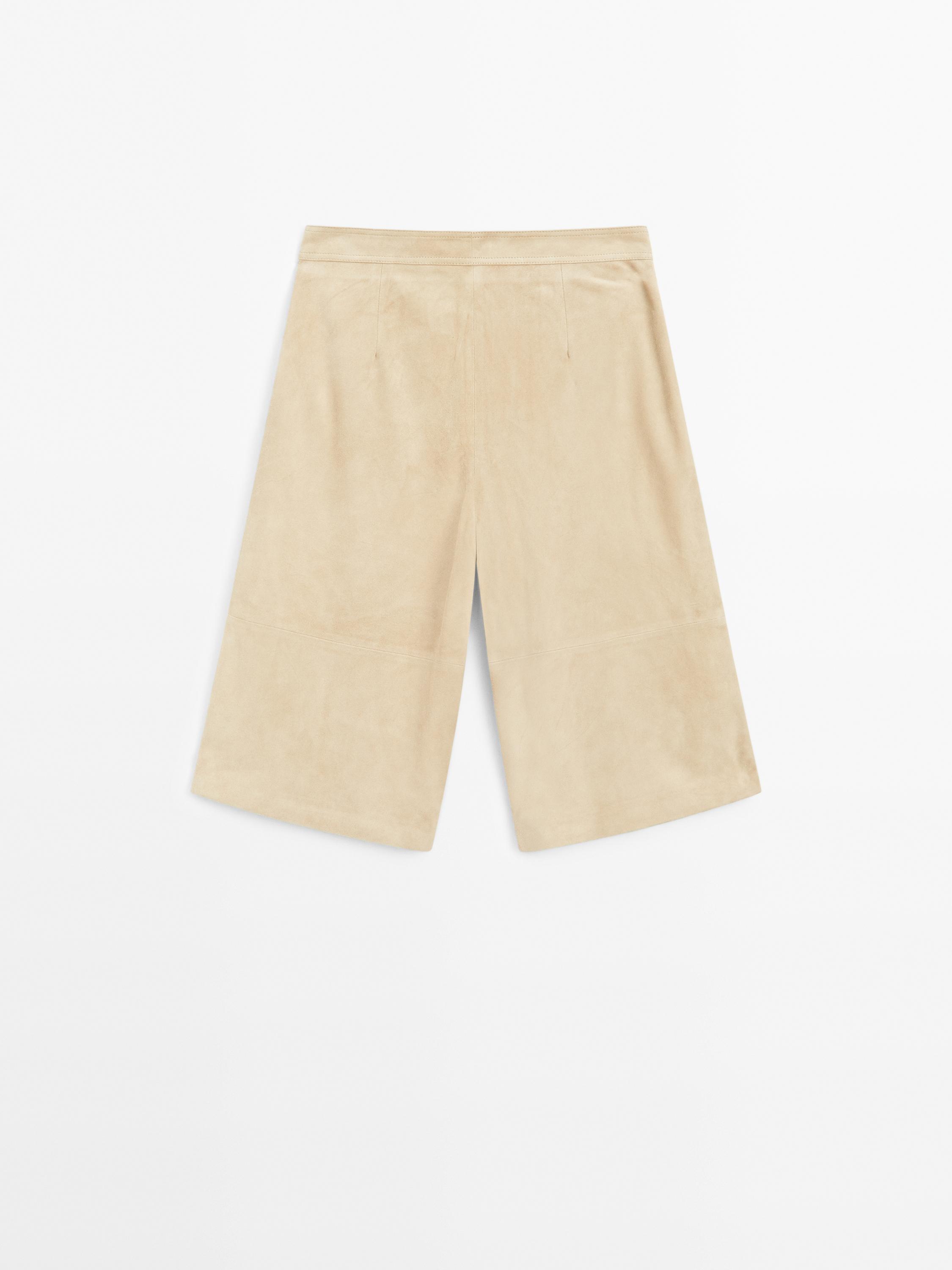Long suede leather Bermuda shorts