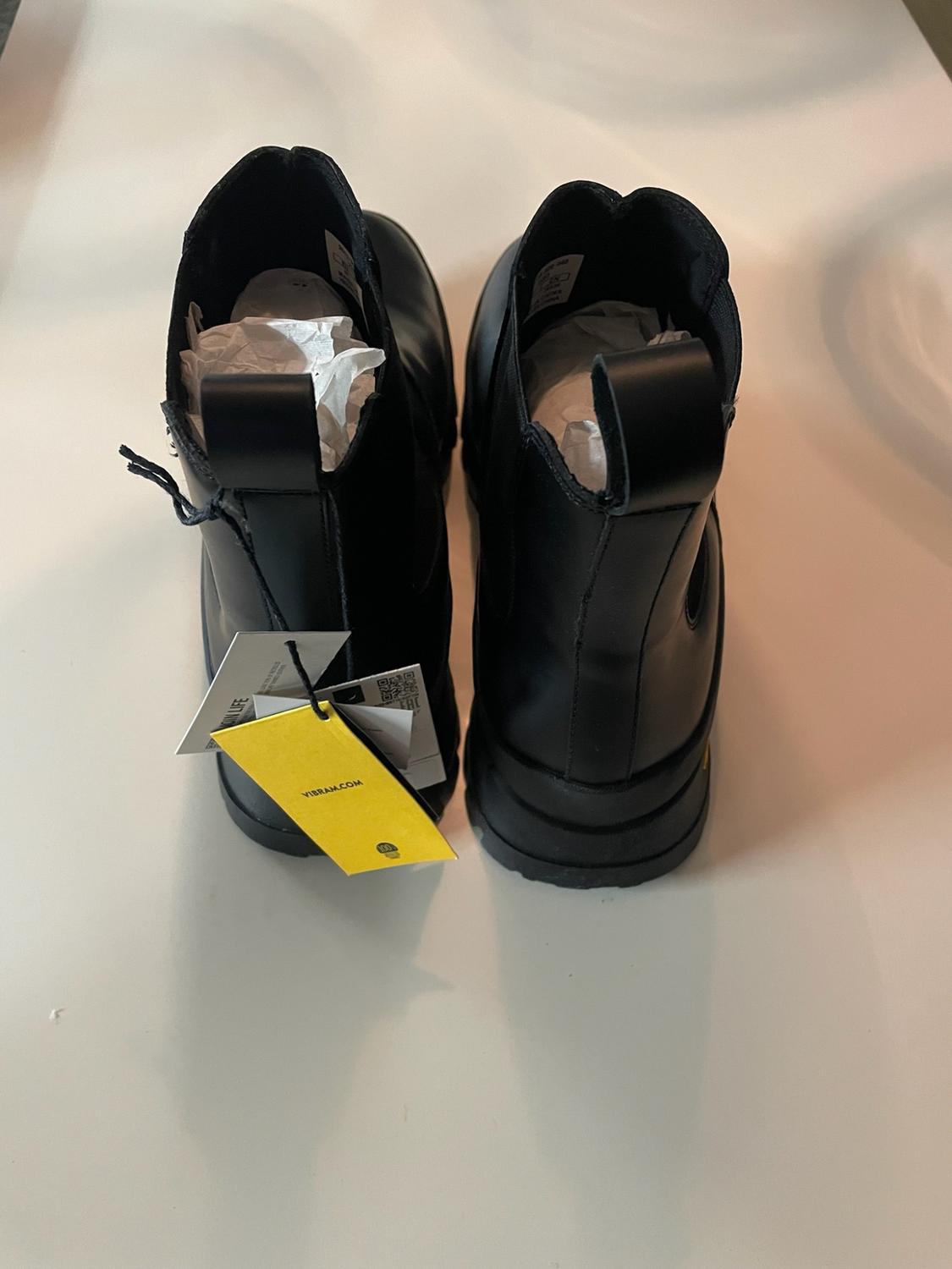 VIBRAM® LEATHER CHELSEA ANKLE BOOTS - Image 2