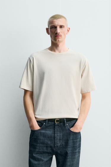 ТЕНИСКА СЪС СТАНДАРТНА КРОЙКА ОТ СМЕСЕН ПАМУК - Светлобежов от Zara