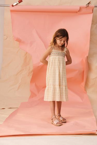 Zara LONG DRESS WITH EMBROIDERED PLAID AND FLOWERS LIMITED EDITION - Light yellow