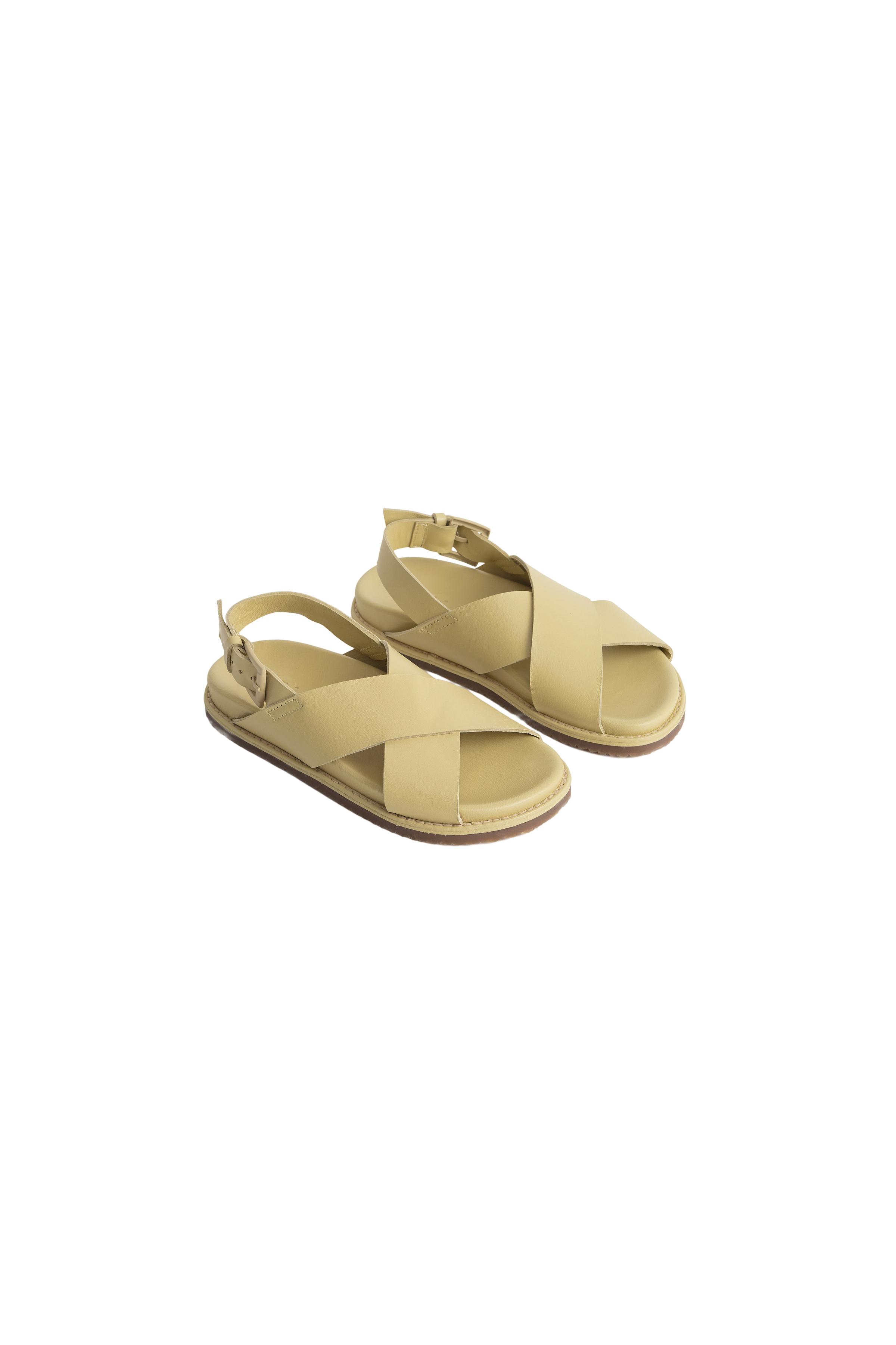 LTHR CRSSVR SNDLS - Yellow | ZARA United States