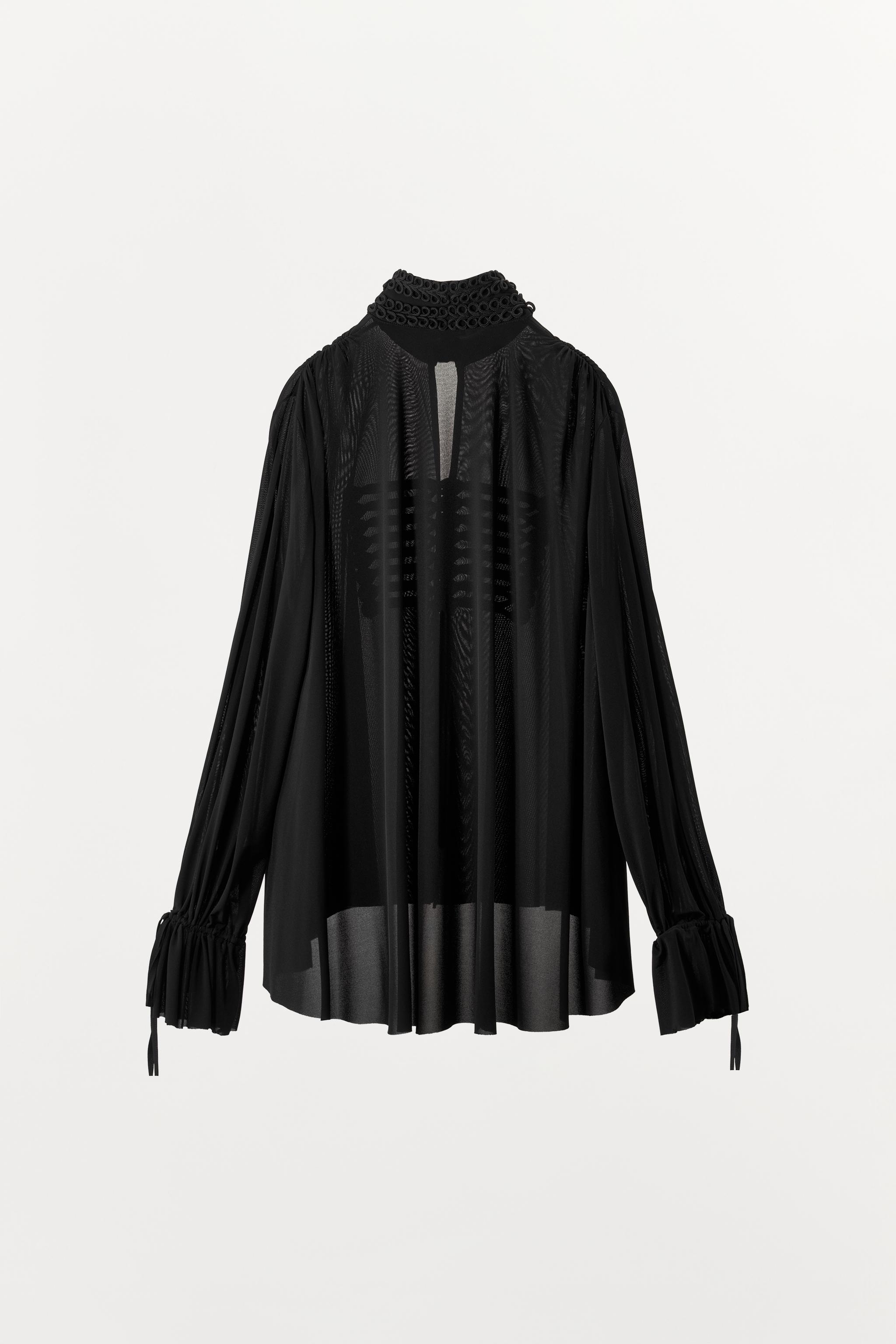 OVERSIZE FROG FASTENING BLOUSE