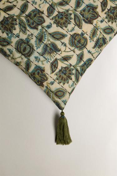 HOUSSE DE COUSSIN FLEUR ET POMPON - Vert de Zara - Image 1