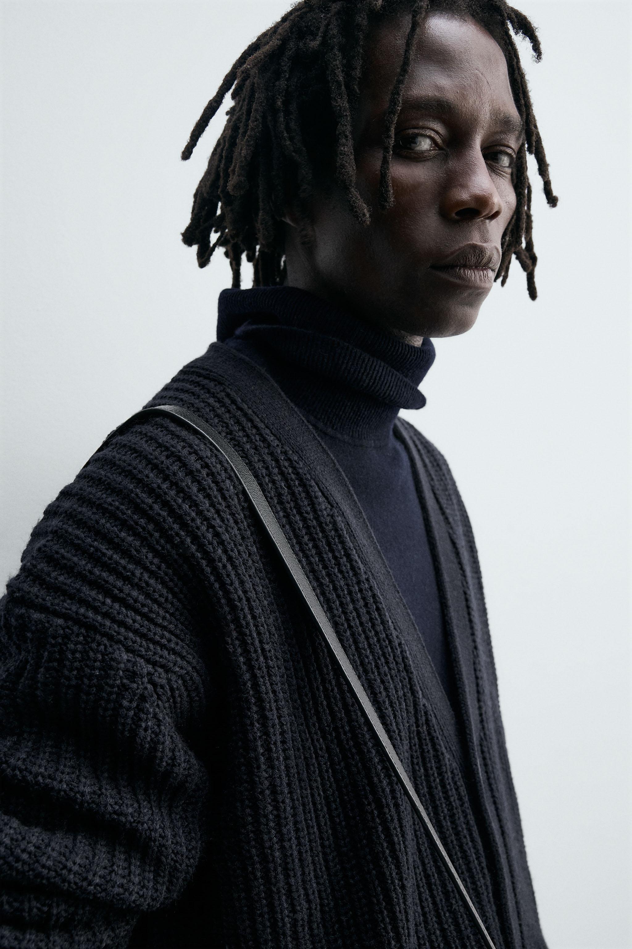 RIBBED TEXTURED CARDIGAN