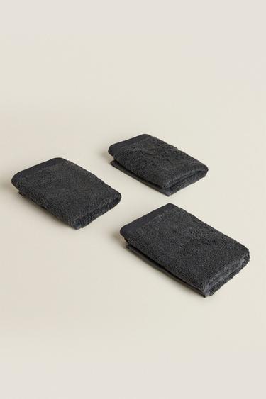 PACK OF HIGH-QUALITY COTTON HAND TOWELS (PACK OF 3) - Dark grey by Zara - Image 2