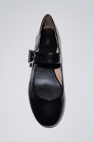 Zara LEATHER BUCKLE BALLET FLATS - Black