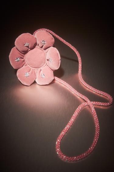 Pornoga kirgan Playboy qizlar