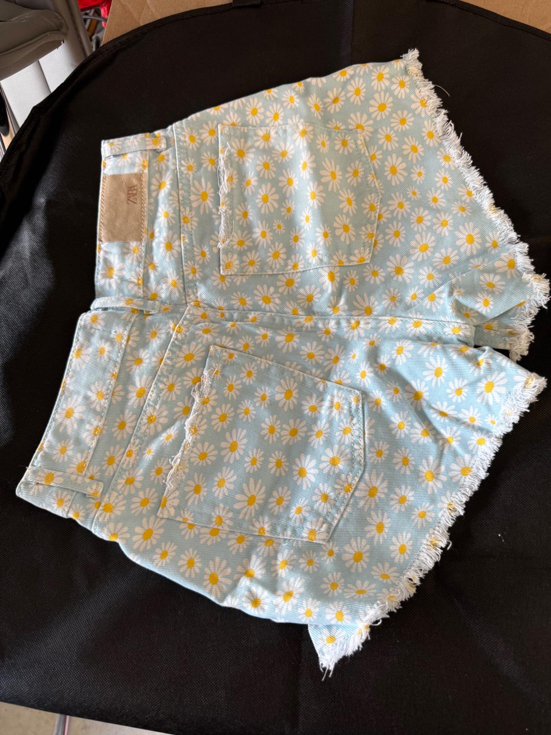 FRAYED DAISY SHORTS - Image 2