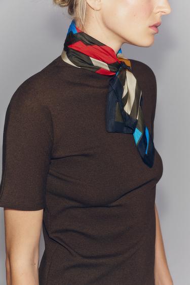 PAÑUELO CON SEDA ESTAMPADO RAYAS - Multicolor de Zara - Imagen 0