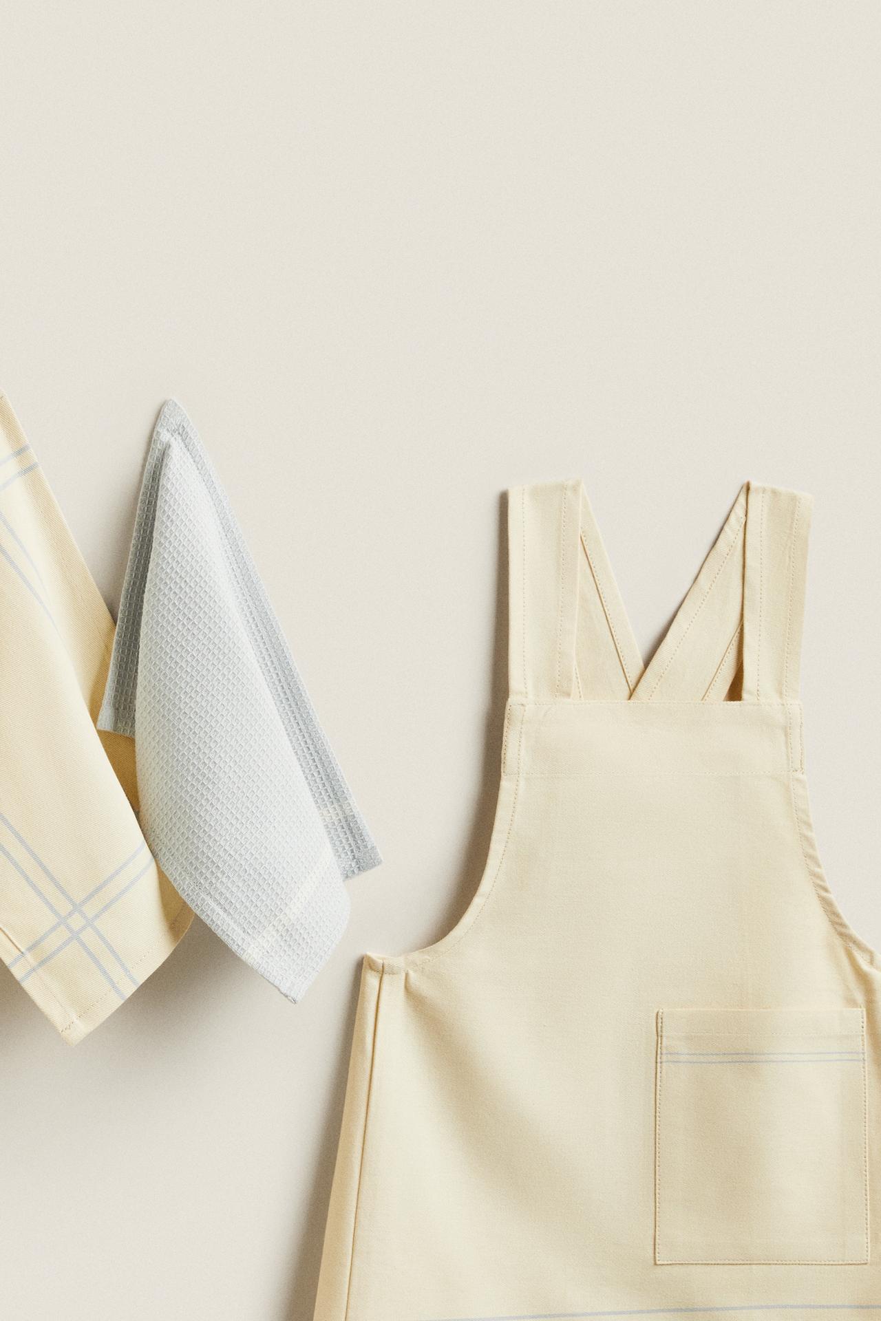 KIDS' KITCHEN LINEN SET — Cream