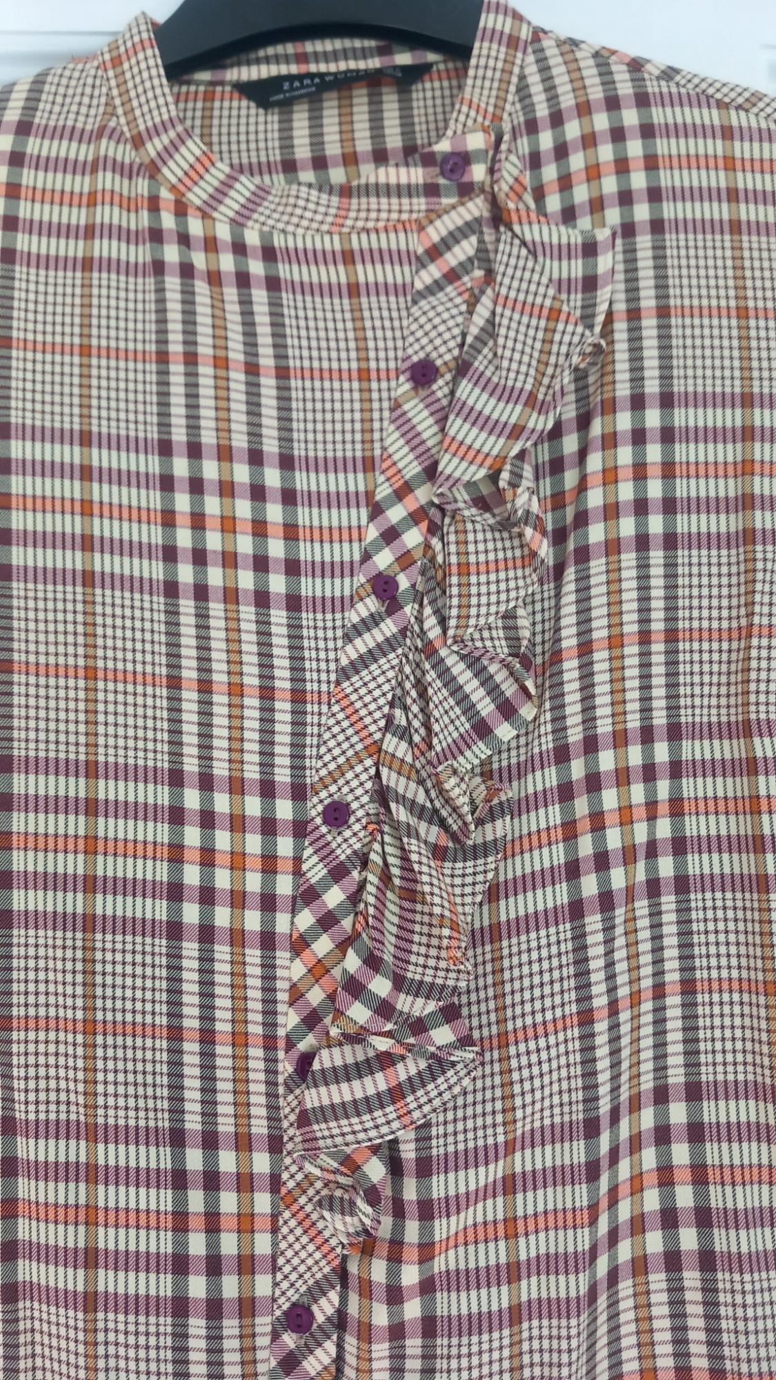 CHECKED BLOUSE WITH RUFFLE TRIMS - Image 3