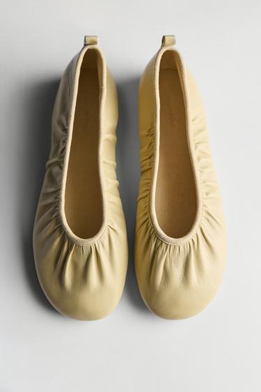 Zara Soft leather ballet flats with gathered detail - Vanilla Yellow - Image 0