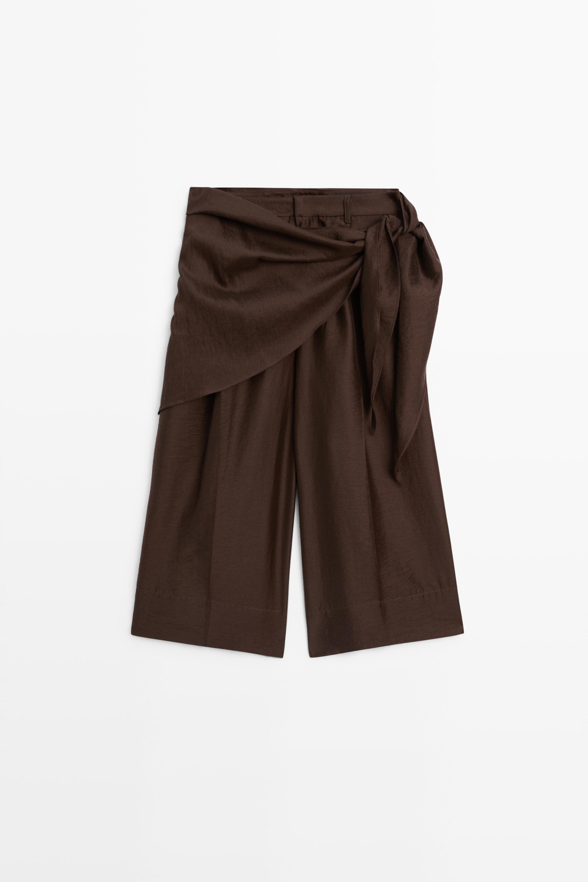 Long flowing Bermuda shorts with scarf detail