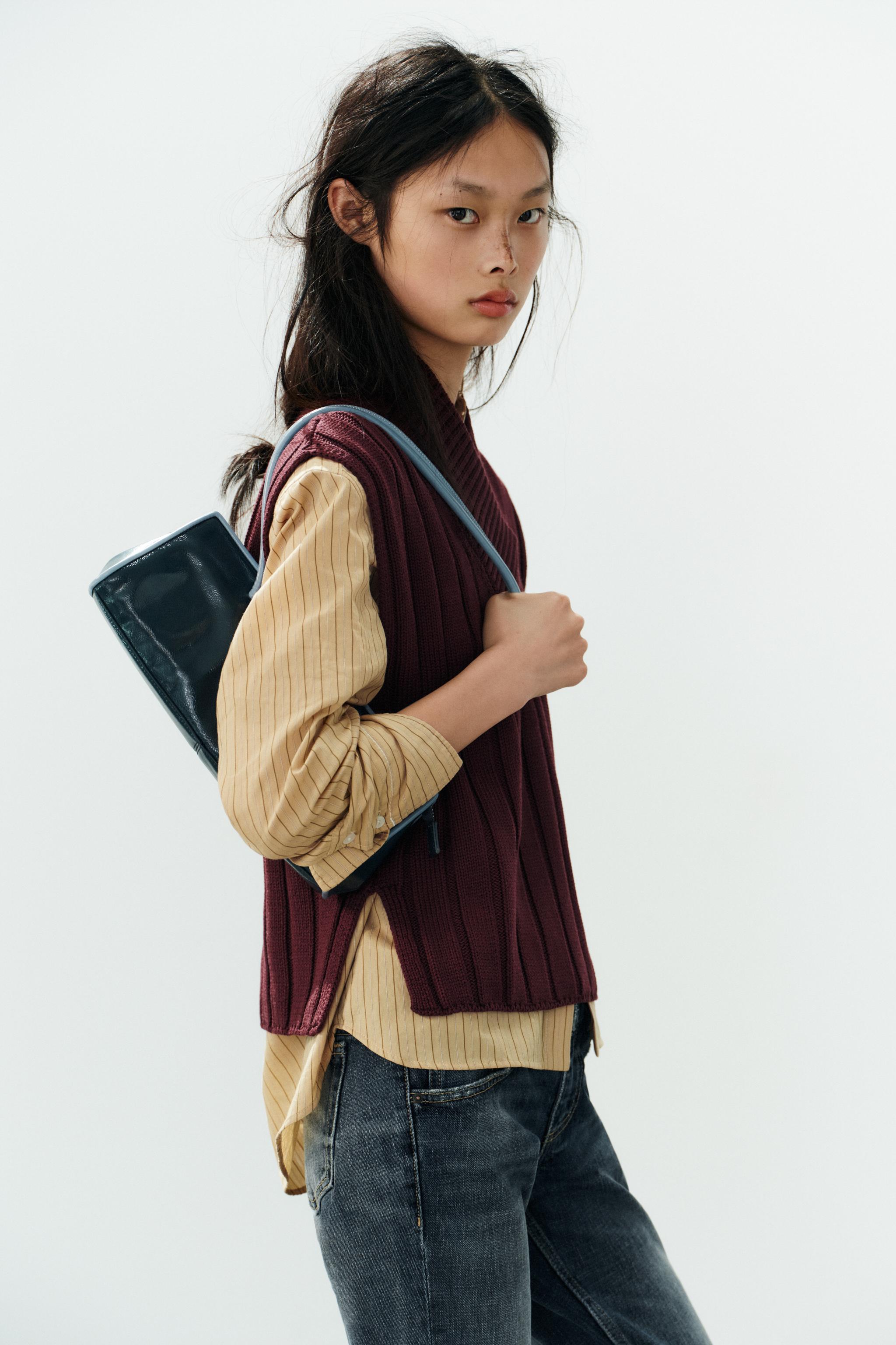 RIB KNIT VEST
