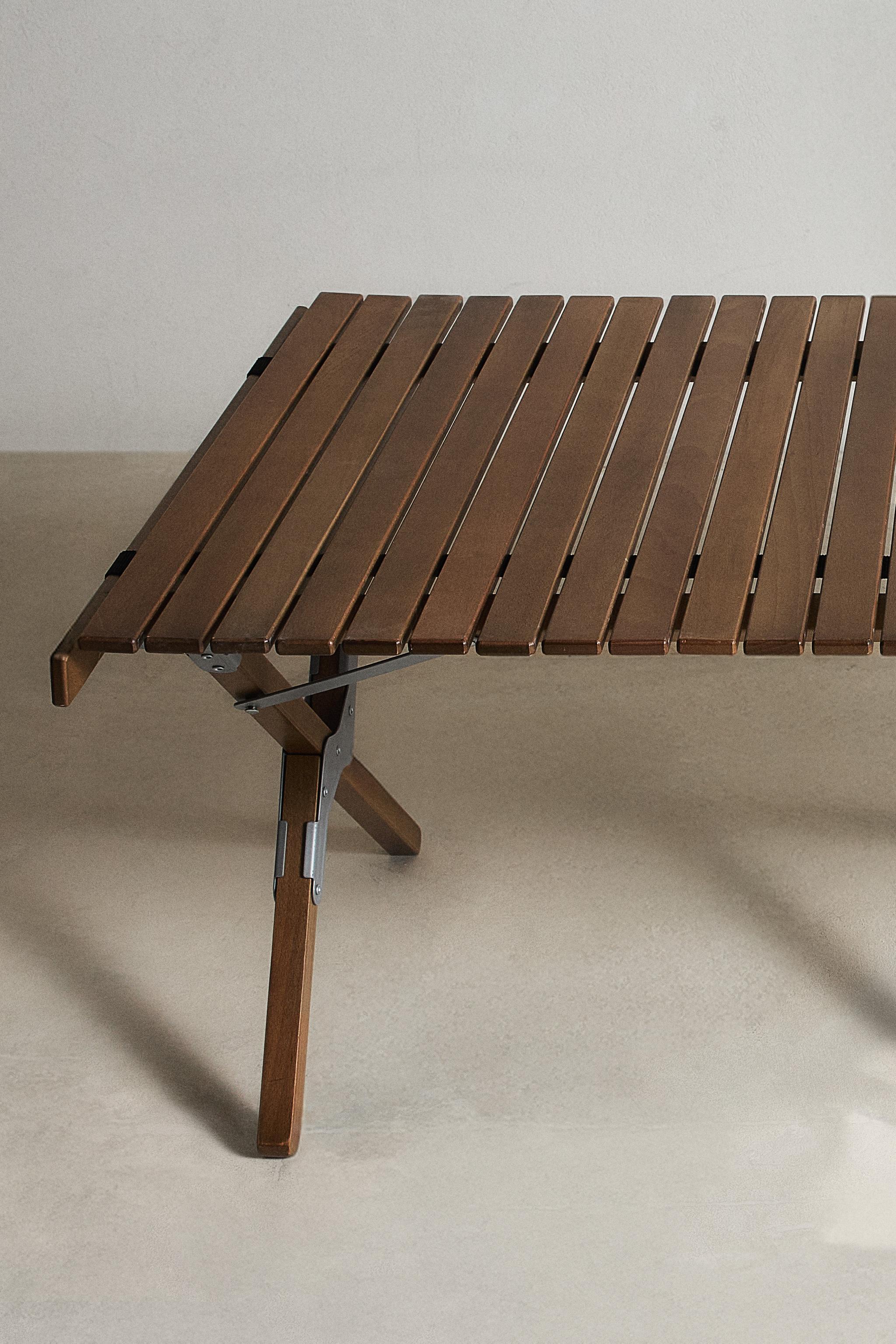 FOLDABLE BEECH WOOD CAMPING TABLE
